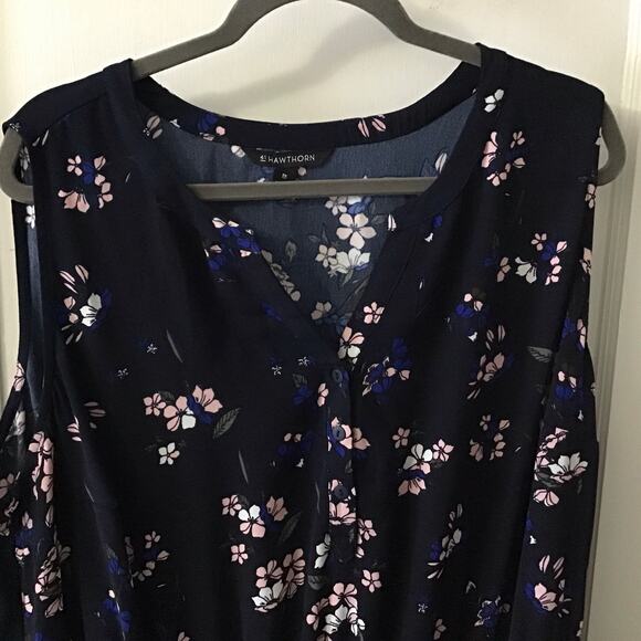 41 Hawthorn Navy Floral Sleeveless Dress with drawstring waist and pockets 3X - Picture 4 of 10